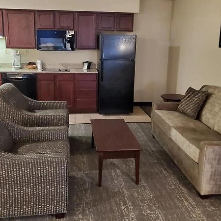 Cobblestone Suites - Oshkosh Exteriör bild