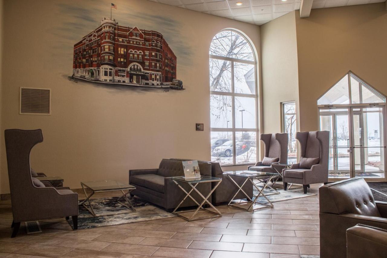 Cobblestone Suites - Oshkosh Exteriör bild