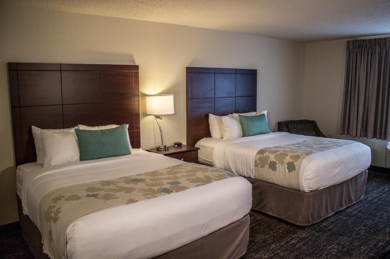 Cobblestone Suites - Oshkosh Exteriör bild